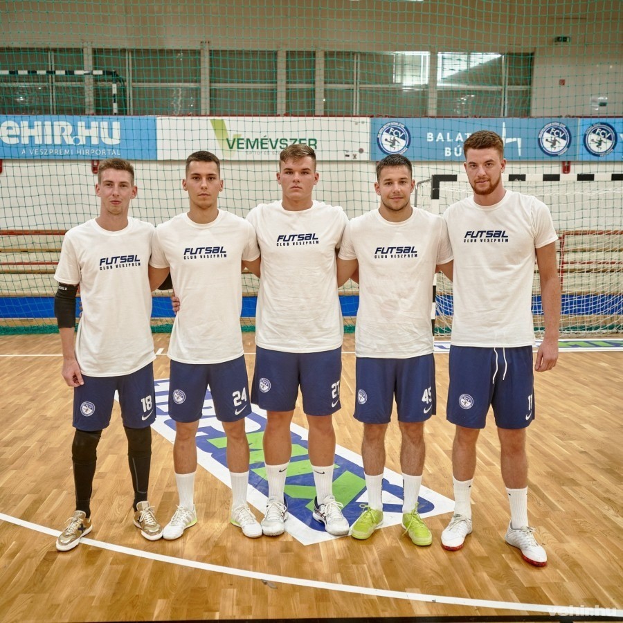 Balról jobbra: Soós Benjámin, Alekszandr Gavrilovics, Bartha Balázs, Gerencsér Antal és Kártik Zsombor